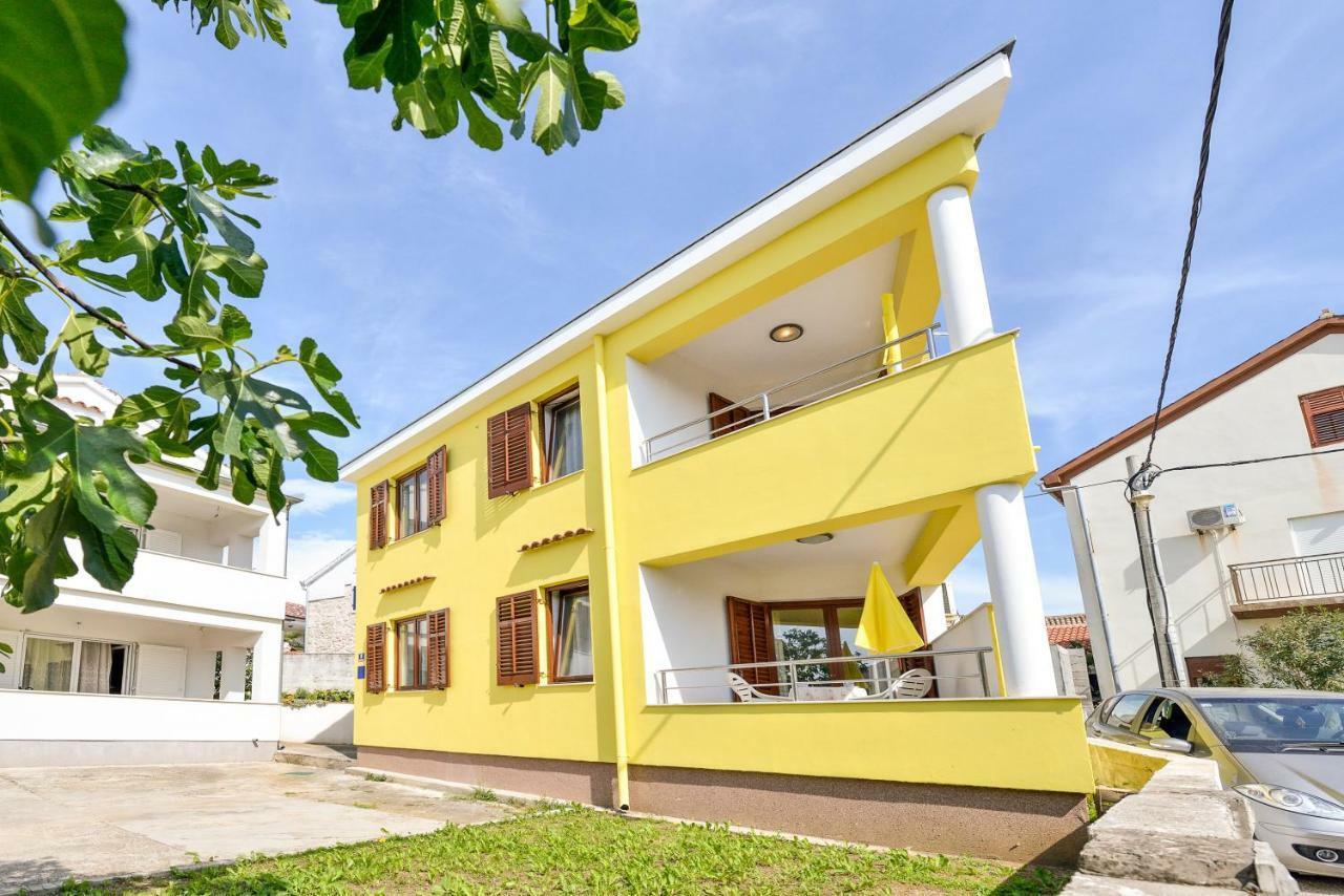 Apartments Ana Petrčane Extérieur photo